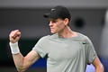 男子テニス、上海マスターズ、シングルス3回戦。ポイント獲得を喜ぶヤニック・シナー（2024年10月6日撮影）。(c)Hector RETAMAL/ AFP