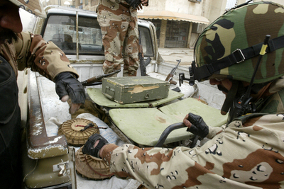 イラク軍、拉致された部族長8人を救出