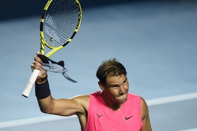 ナダル快勝でメキシコOP4強入り、準決勝はディミトロフと