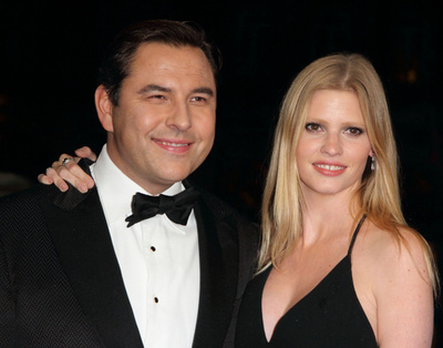 ララ・ストーンが第一子を妊娠、来年出産予定