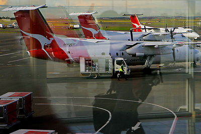豪カンタス航空、株式過半数の株主が買収合意 - オーストラリア