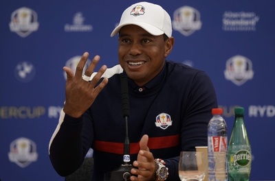 ウッズ、5年ぶりVに「浸る時間ない」 今はライダー杯制覇に集中