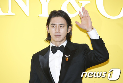 [★フォト] ゴス＆イ・ジア＆イ・ユミら、ジュエリーより輝くビジュアル – KOREA WAVE