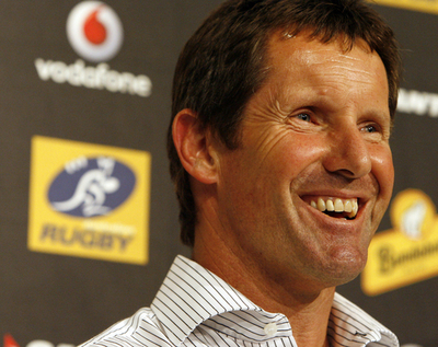 ワラビーズ初となる外国人監督としてロビー・ディーンズ新監督が就任