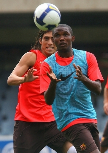 グアルディオラ監督 エトーの残留を明言