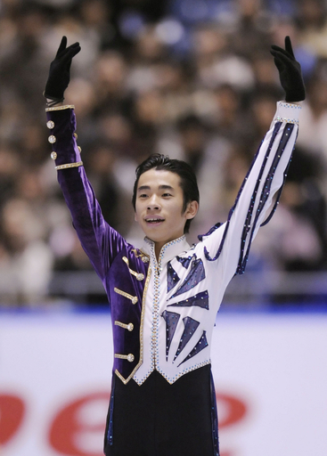 織田 男子SPで首位に、フィギュアGP第6戦