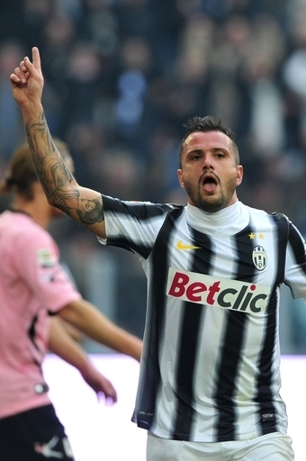 ユベントスが首位に浮上、インテルはカリアリ下し3勝目