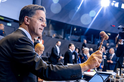 NATO事務総長「ウクライナに武器を供与し続ける」