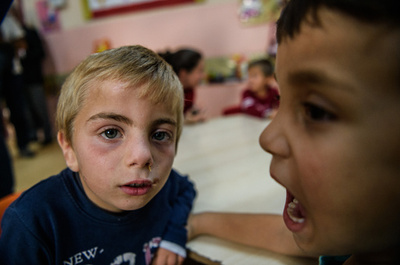 トルコのシリア難民の子ども40万人、教育受けていない ユニセフ