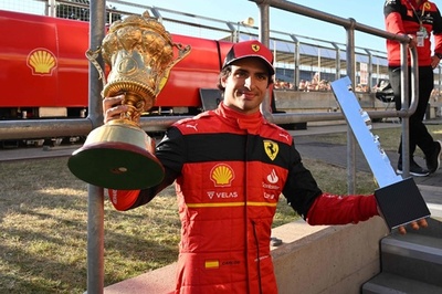 サインツ、F1通算150戦目で初優勝 英国GP