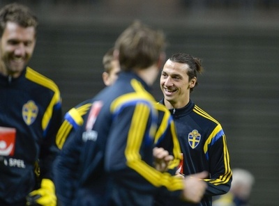 スウェーデンがポルトガル戦へ向けて練習、W杯欧州予選プレーオフ