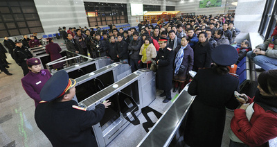 中国、世界最長の高速鉄道が開業