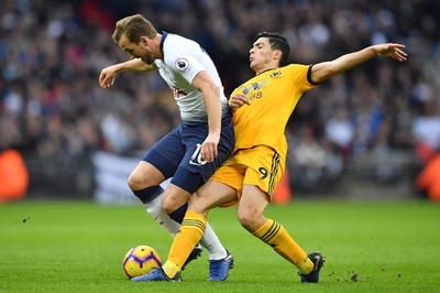 トッテナム、終盤の3失点で6連勝逃す 指揮官は選手の油断いさめる