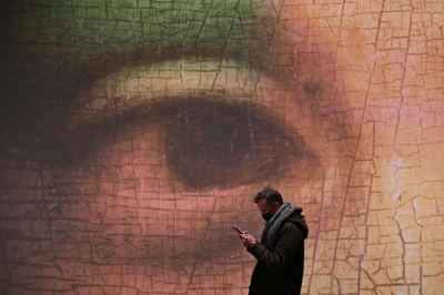 「モナリザ」の世界に浸る没入型展覧会 仏マルセイユ