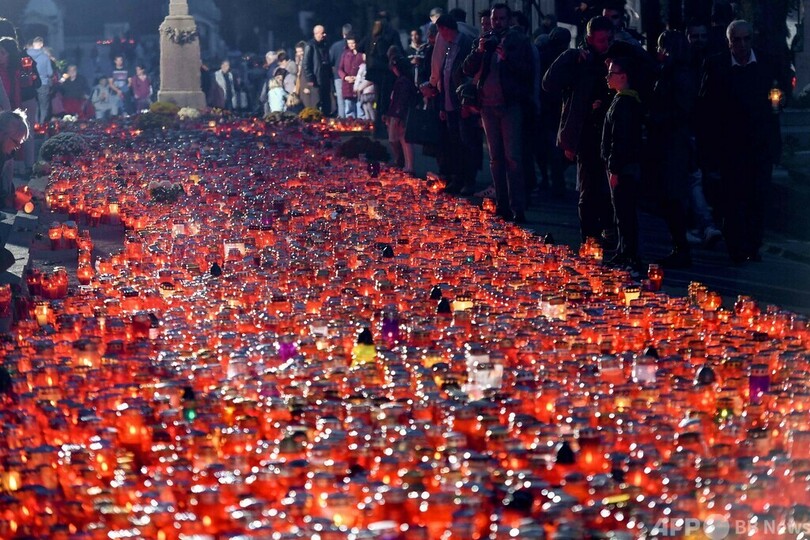 【今日の1枚】万聖節を祝う無数のランタン クロアチア