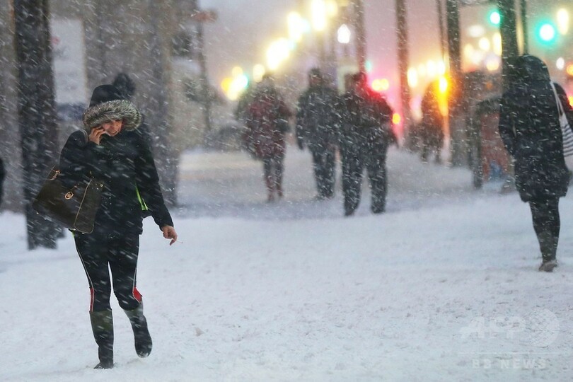 米北東部に「歴史的」吹雪、NYブロードウェーで全公演中止