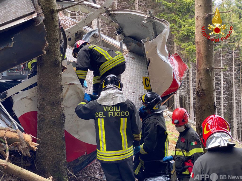 伊ロープウエー事故、過失致死で捜査開始 唯一生存5歳児は重体