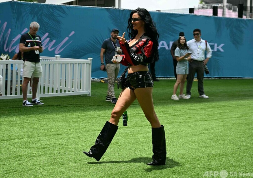 yF1z}CA~GP   hEmXAF1Q6NڂɂďDI@tFX^byBpcTB7ʓ  [S`[YG]YouTube>1{ ->摜>8 