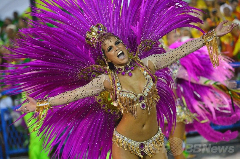 リオのカーニバル パレードで熱狂最高潮に 写真39枚 国際ニュース Afpbb News