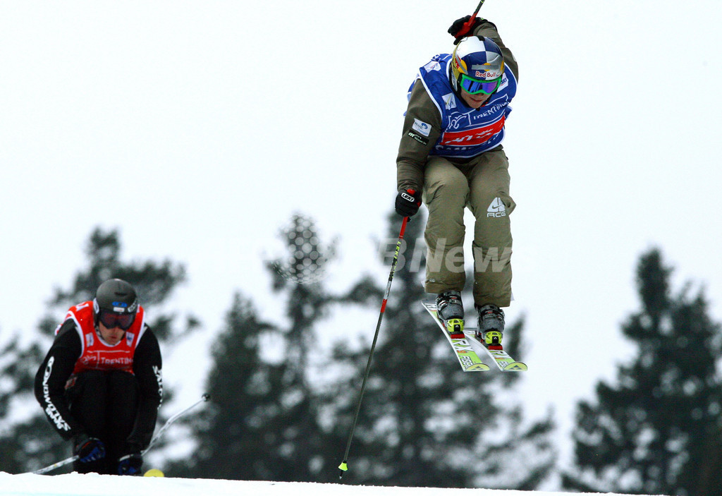 第11回フリースタイルスキー世界選手権 男子スキークロス決勝 クラウスが優勝を果たす イタリア 写真10枚 国際ニュース Afpbb News