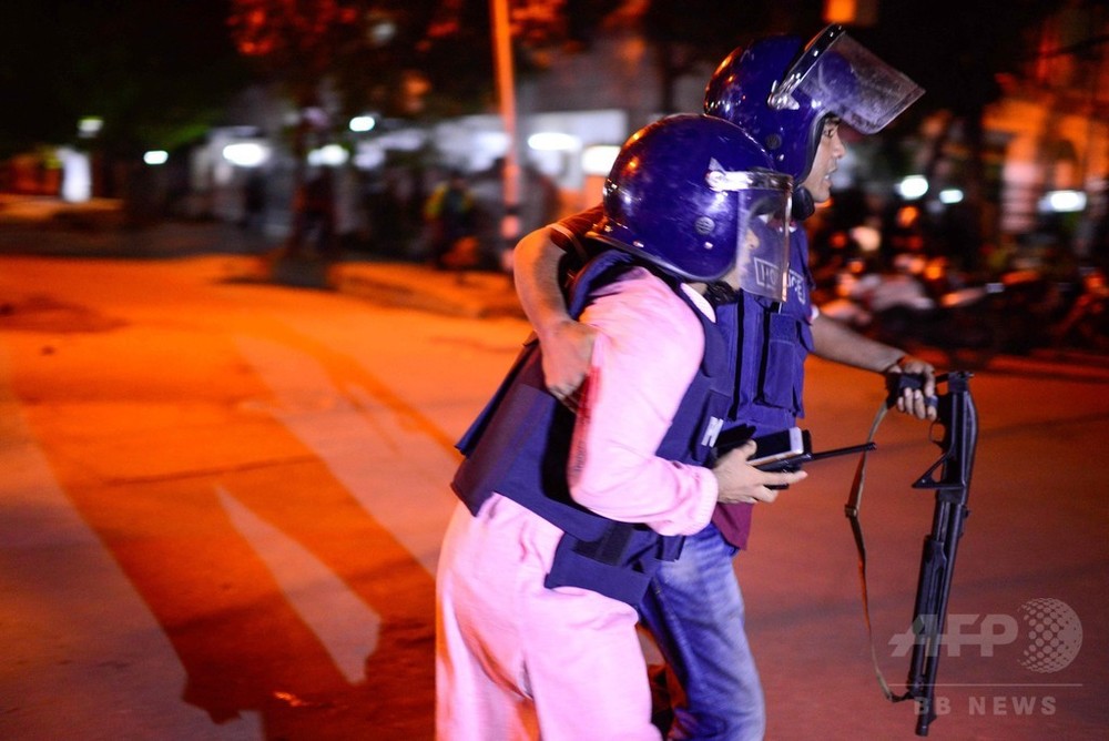 ダッカの飲食店襲撃 日本人7人の死亡を確認 官房長官 写真1枚 国際ニュース Afpbb News