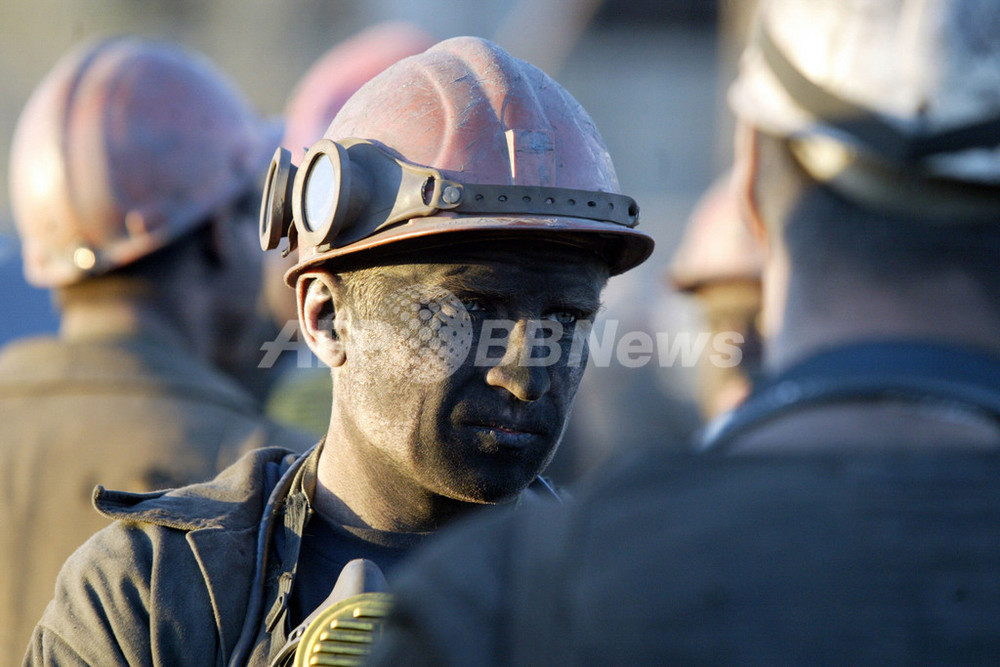 国際ニュース：AFPBB Newsウクライナの炭鉱ガス爆発事故、死者80人に
