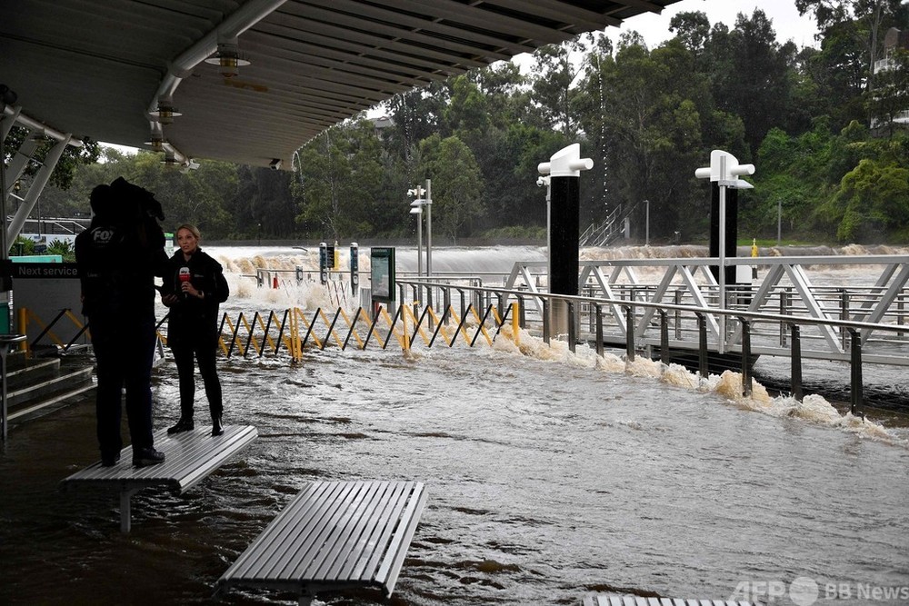 豪雨による洪水で大規模避難、オーストラリア東部