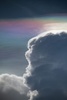 タイ・バンコクで、夏の雷雨の前に見られた彩雲（2020年5月28日撮影）。(c)Alex OGLE / AFP