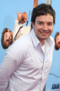 ニューヨーク（New York）のジーグフェルド・シアター（Ziegfeld Theater）で開催された映画『You Don’t Mess With The Zohan』の上映会に登場した、俳優のジミー・ファロン（Jimmy Fallon、2008年6月4日撮影）。(c)AFP/Getty Images/Rob Loud（2008年6月4日撮影）。(c)AFP/Getty Images/Rob Loud