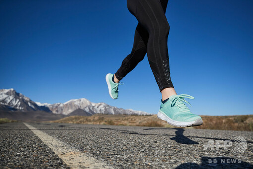 ホカ オネオネ」FLYシリーズに新モデル 写真16枚 国際ニュース：AFPBB News