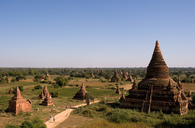 ミャンマー・バガン遺跡、仏塔5基のみ昇塔OKに 政令を修正 