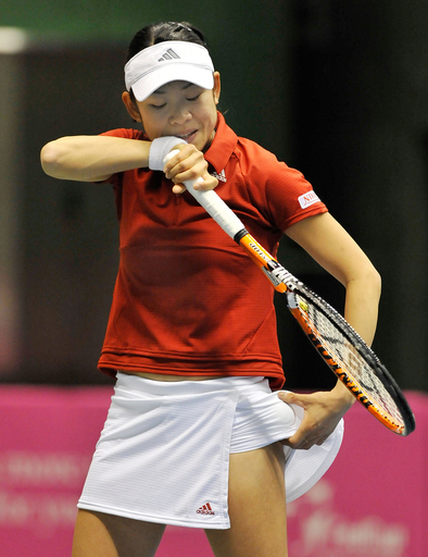 日本 中村がコスタニッチに敗れ1勝1敗に