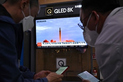 北朝鮮、日本海に向け弾道ミサイル発射 韓国軍