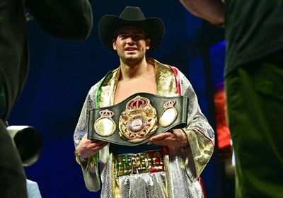 ラミレスがWBAクルーザー級新王者に グラミリアンに判定勝ち