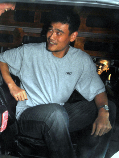 ヤオ・ミン 台湾へ無事到着 3日間の滞在の予定