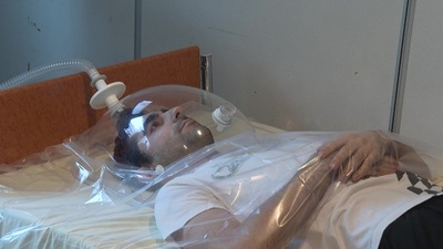 2か月寝たきりで「微小重力状態」再現 宇宙飛行士への影響を研究 仏