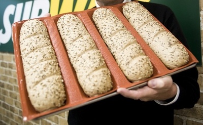 サンドイッチが2.5センチ短い！客がサブウェイを提訴