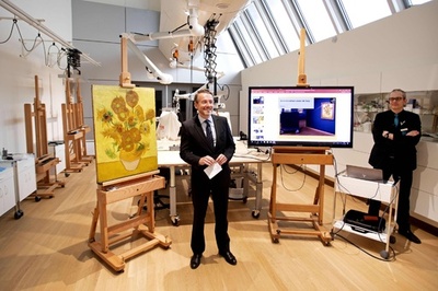 ゴッホ美術館、「ひまわり」の貸し出しを中止 傷みやすく移動が困難