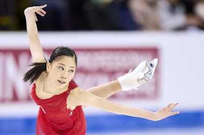 吉田陽菜が逆転V 渡辺倫果2位 フィギュア中国杯