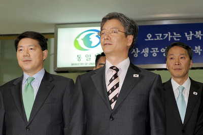 韓国と北朝鮮の接触協議、わずか22分で物別れ