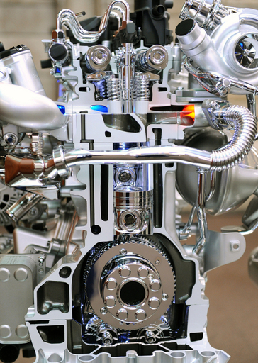 日産、新開発のクリーンディーゼルエンジンを公開