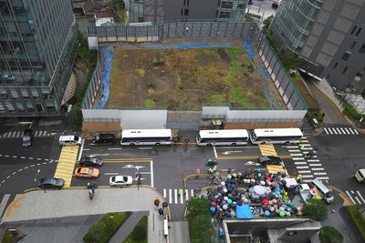 在韓日本大使館の建築許可取り消し、ソウル市当局