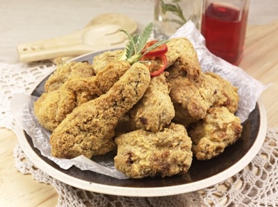 韓国のチキン店主、「生活苦」家庭に食事を無料提供…すると「翌日、借金をねだられる」という残念さ