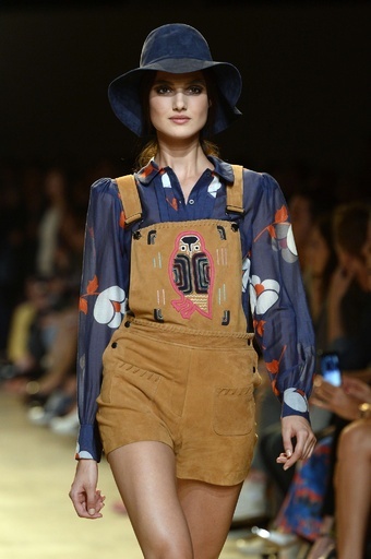 サントロペでの家族休暇から着想、「ポール＆ジョー」15年春夏