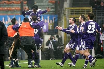 アンデルレヒト ボルドーに先勝