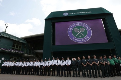 ロンドン同時爆破テロから10年、ウィンブルドンでも黙とう