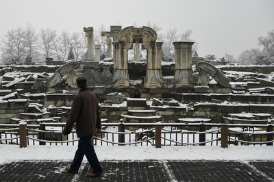 北京大学の円明園研究センター開設 恥辱の歴史を文化ブランドに