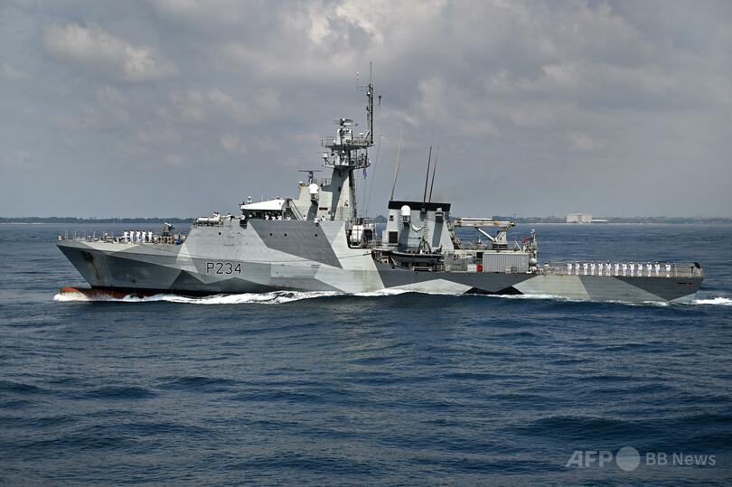 中国、英軍艦の台湾海峡通過を非難「平和と安定損なう」