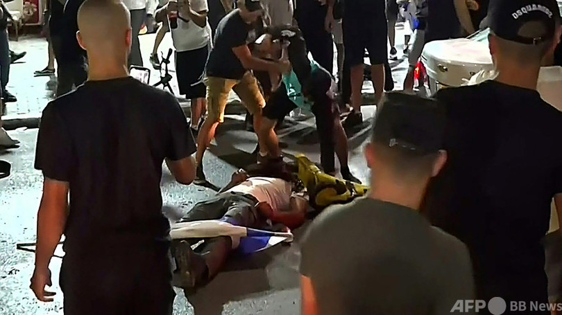 イスラエル極右集団が「アラブ人」をリンチ、公共放送で生中継