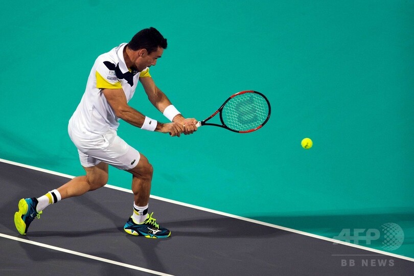 ジョコビッチの右肘痛が再発、新シーズン開幕前に暗雲